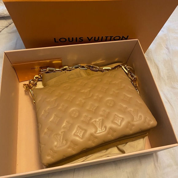 Excellent used condition Louis Vuitton Coussin PM with inserts, box full set - Picture 4 of 5